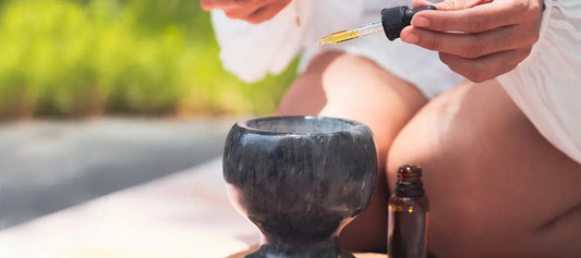 20 Best Essential Oils for Skin Whitening and Tightening