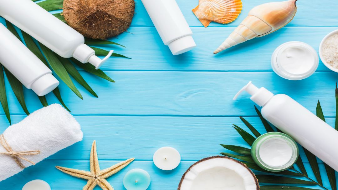 What Type of Face Wash Is Best for Summer? An Ingredient Guide