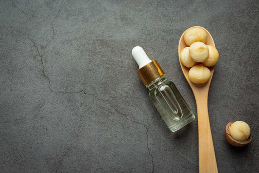 How to Make a 10% Niacinamide Serum at Home: Formula, Ingredients, and Formulation Guide